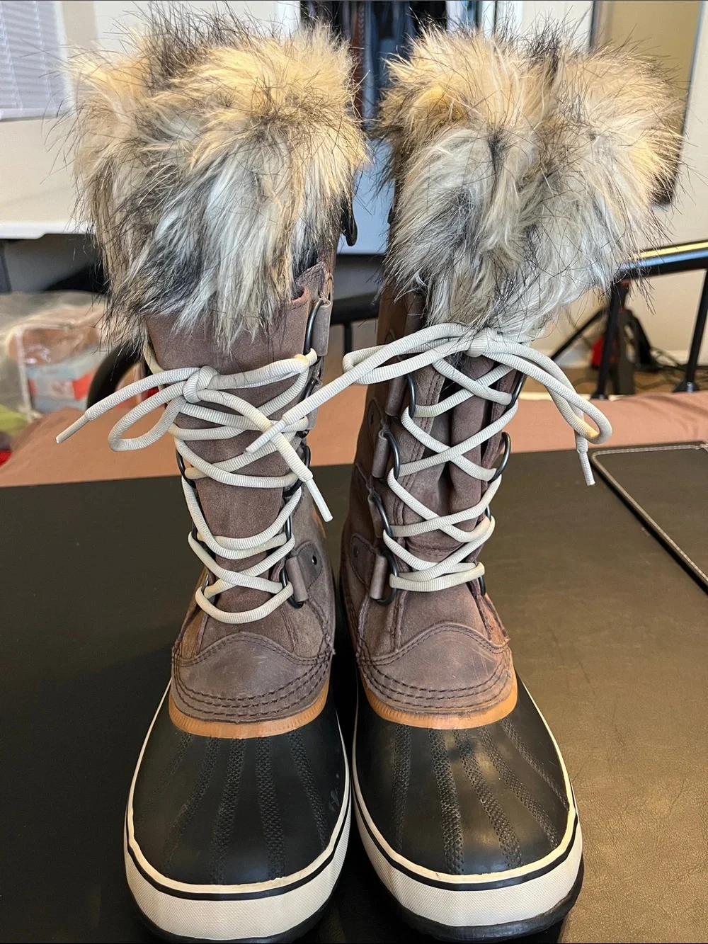 Sorel Black Women's Winter Boots with Faux Fur Trim